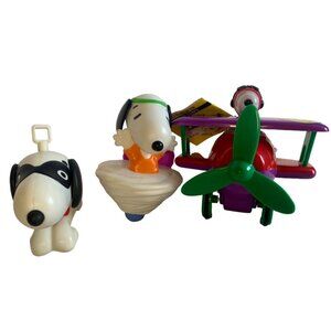 Vintage Peanuts Snoopy Wind-Up and Figurine Toy Set